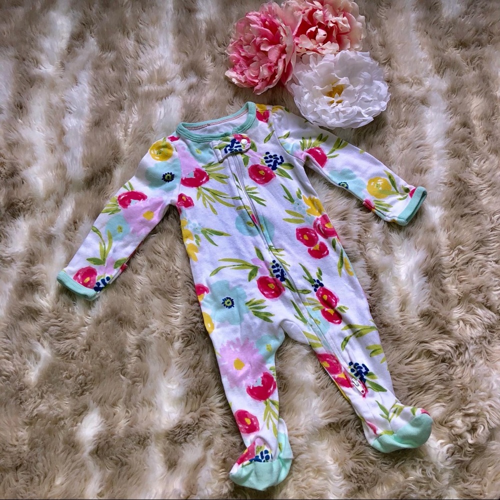 Cloud Island Baby girl footsies NWOT